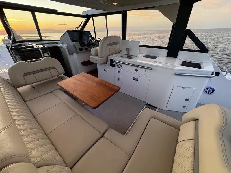Slide: The Image of Regal 36 Grand Coupe 2022 - 6155304