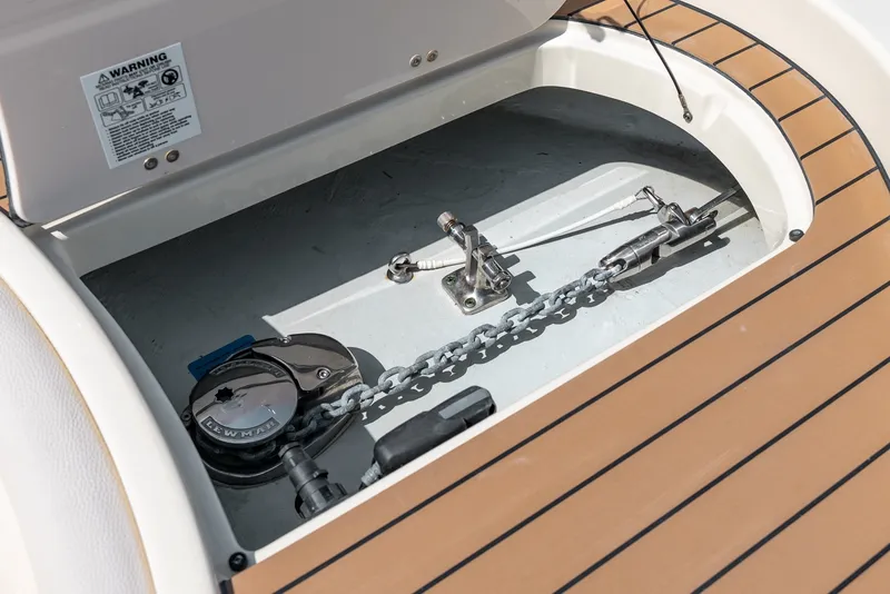 Slide: The Image of Chris-Craft 30 Catalina 2024 - 6163790