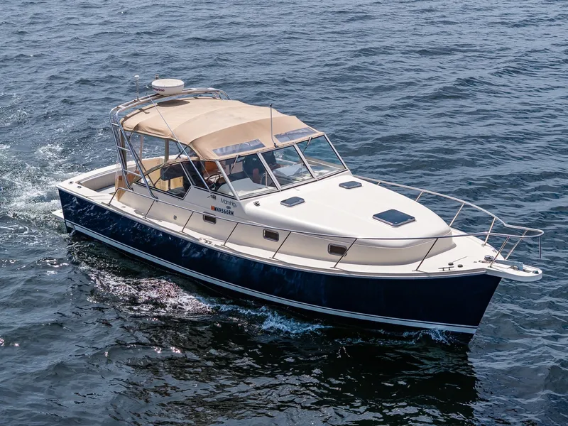 Slide: The Image of Mainship Pilot 34 2004 - 6181919