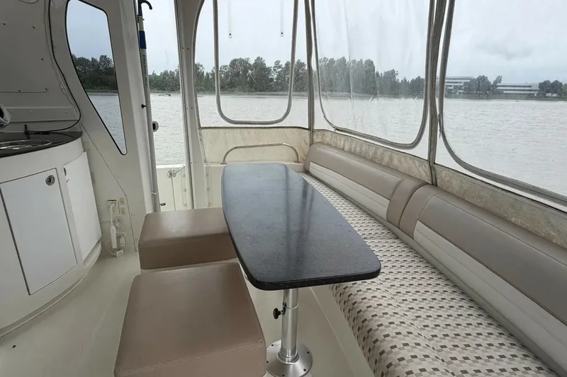 Slide: The Image of Carver Yachts 47MY 2008 - 6187037