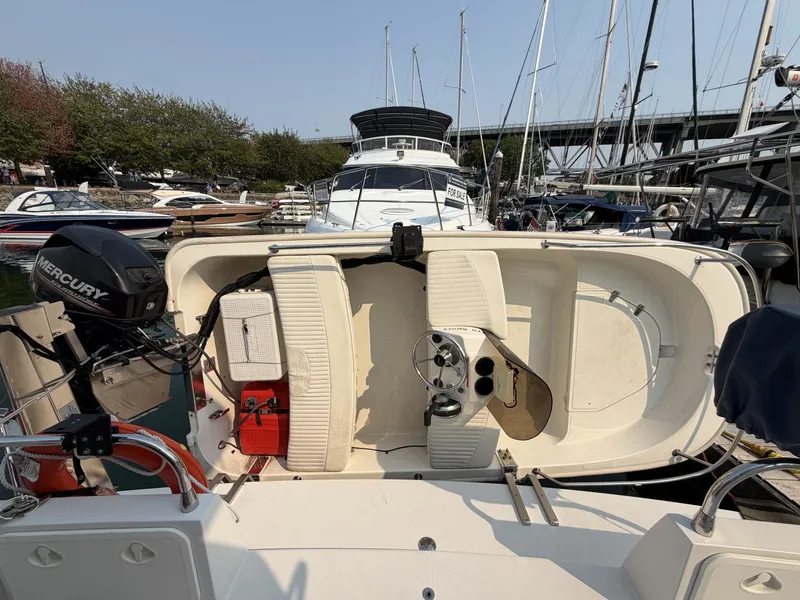 Slide: The Image of Carver Yachts 47MY 2008 - 8048594