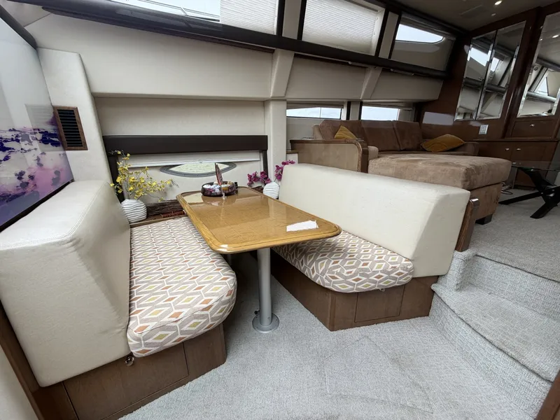 Slide: The Image of Carver Yachts 47MY 2008 - 6194117