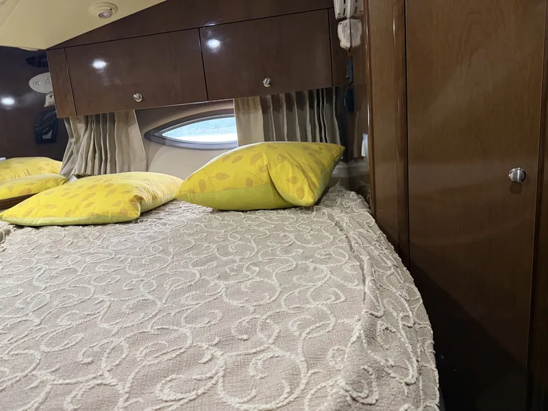 Slide: The Image of Carver Yachts 47MY 2008 - 6194122