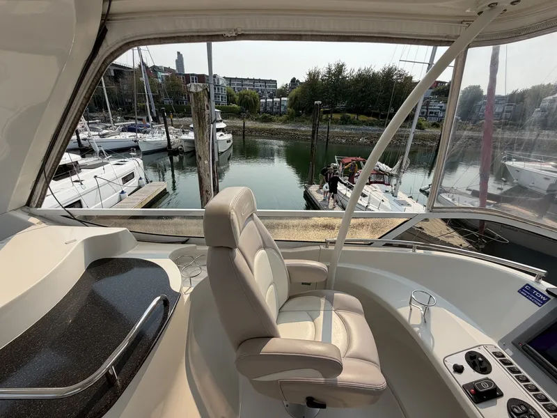 Slide: The Image of Carver Yachts 47MY 2008 - 7521111