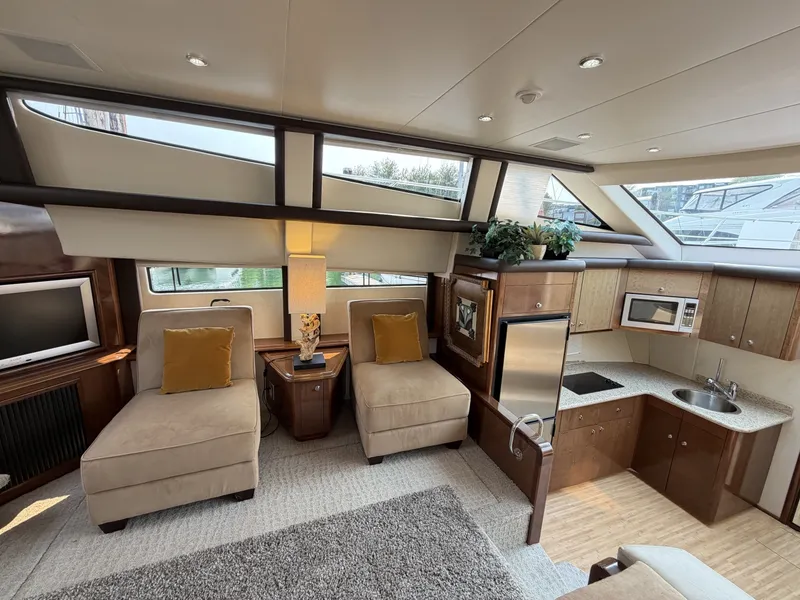 Slide: The Image of Carver Yachts 47MY 2008 - 7521116