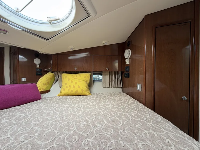 Slide: The Image of Carver Yachts 47MY 2008 - 7521129