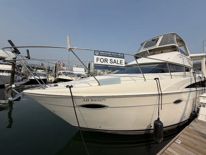 Slide: The Image of Carver Yachts 47MY 2008 - 8048591