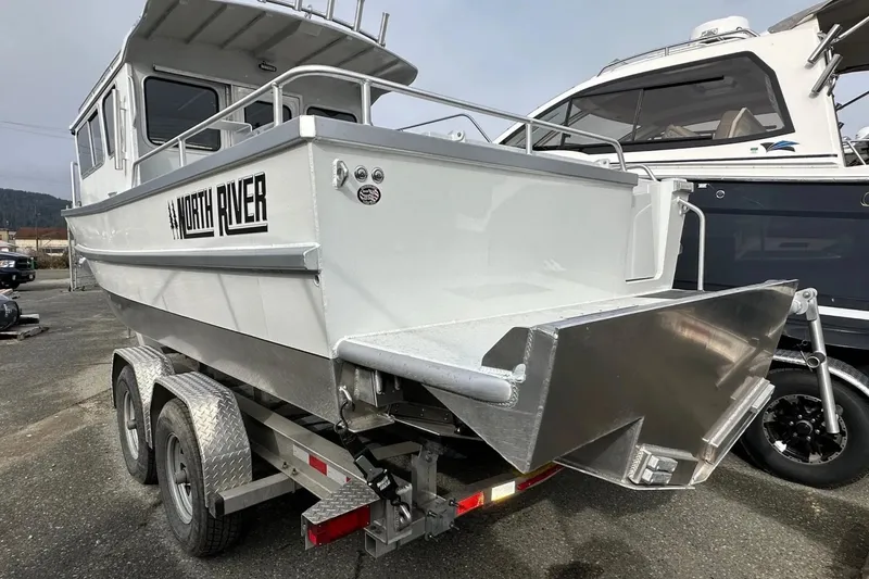 Slide: The Image of North River 2500 2023 - 6204169