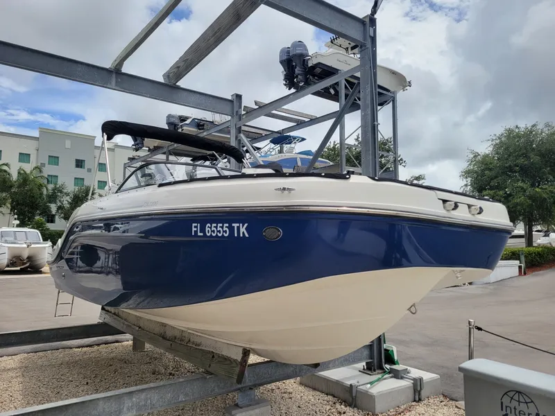 The Image of Bayliner DX 2200 2023 - 6179668