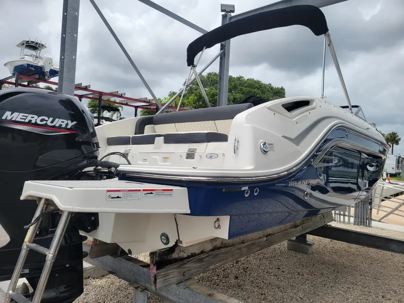 Slide: The Image of Bayliner DX 2200 2023 - 6179671