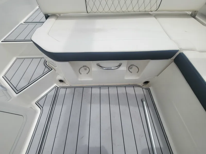 Slide: The Image of Bayliner DX 2200 2023 - 6179675