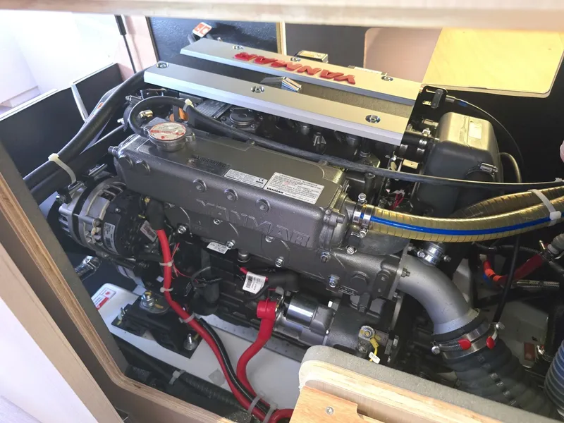 Slide: The Image of Beneteau 40 2022 - 6181396
