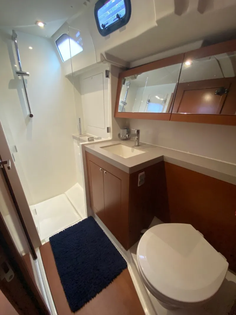 Slide: The Image of Beneteau 51.1 2019 - 6181442