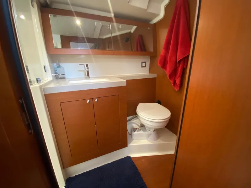 Slide: The Image of Beneteau 51.1 2019 - 6181444