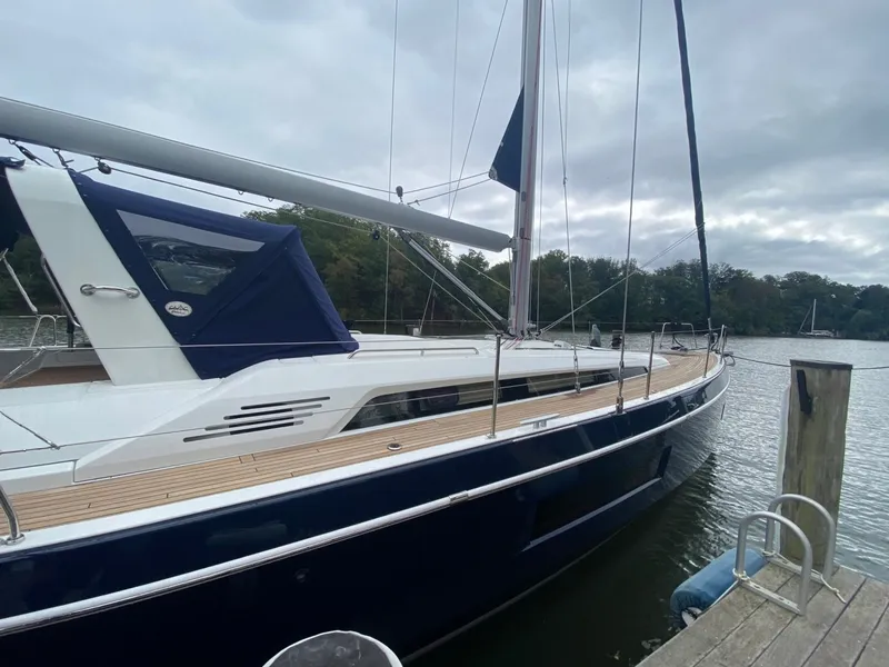 Slide: The Image of Beneteau 51.1 2019 - 6181429