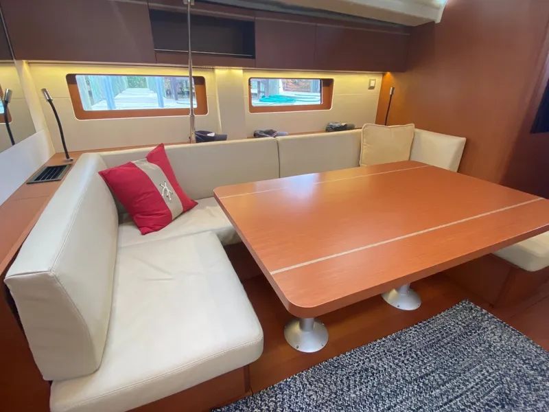 Slide: The Image of Beneteau 51.1 2019 - 6181432
