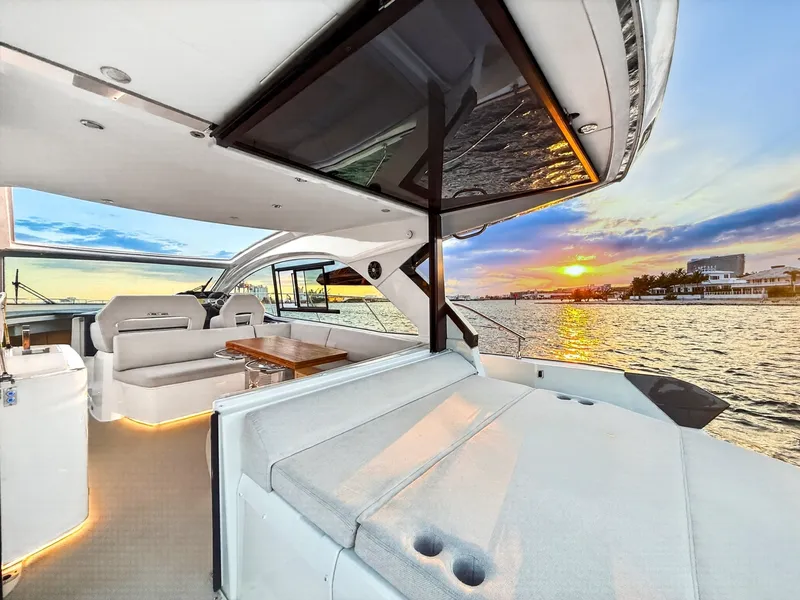 Slide: The Image of Beneteau Gran Turismo 45 2023 - 6181585