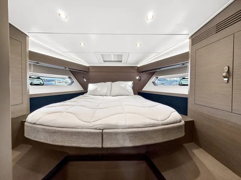 Slide: The Image of Beneteau Gran Turismo 45 2023 - 6181615