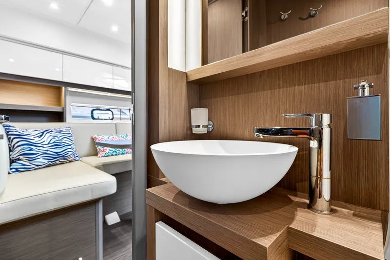 Slide: The Image of Beneteau Gran Turismo 45 2023 - 6181617