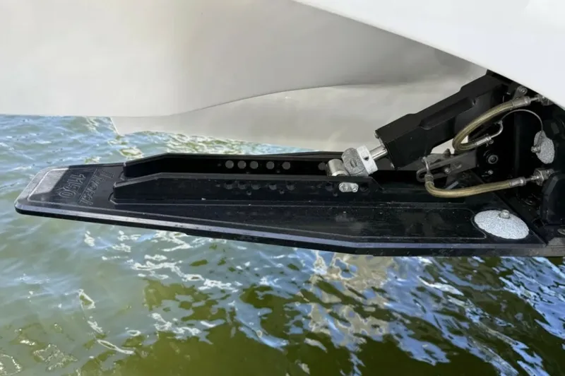 Slide: The Image of Fountain 38 SCX 2023 - 6249019