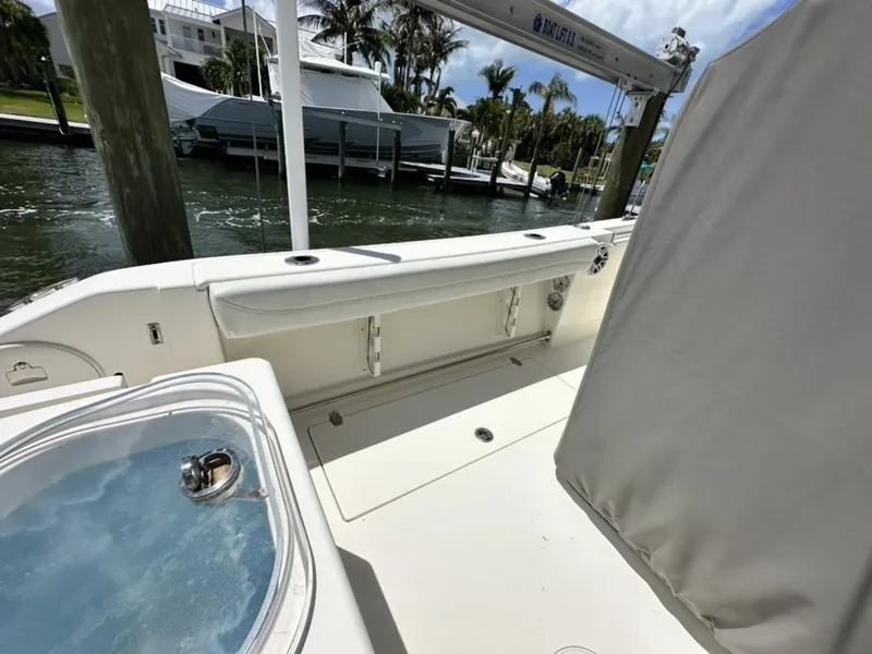 Slide: The Image of Cobia 240 CC 2021 - 6183943
