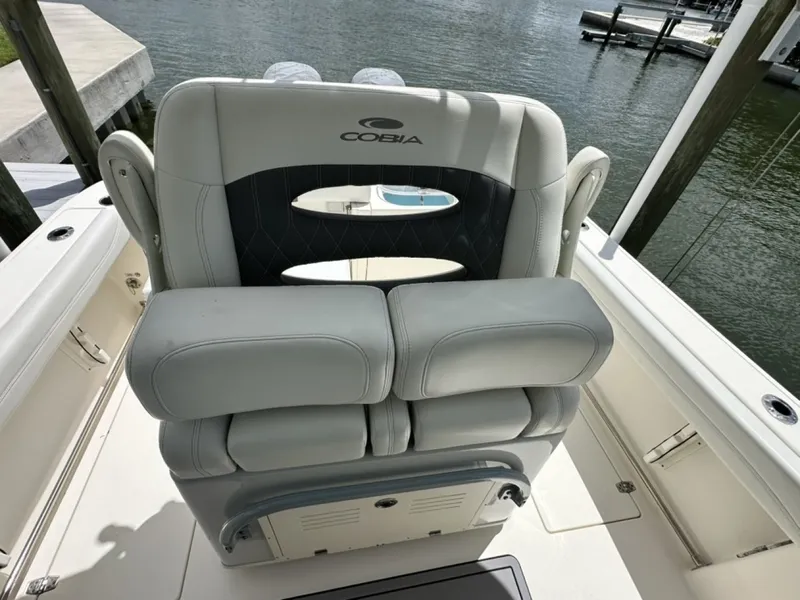 Slide: The Image of Cobia 240 CC 2021 - 6183968