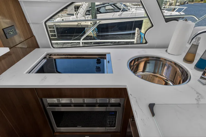 Slide: The Image of Cruisers 50 CANTIUS 2023 - 6182237