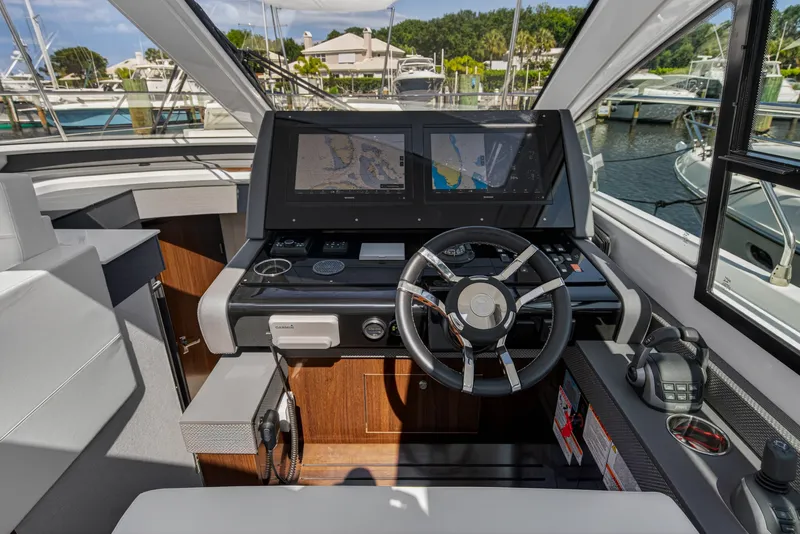 Slide: The Image of Cruisers 50 CANTIUS 2023 - 6182249