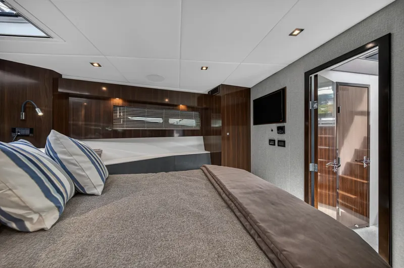Slide: The Image of Cruisers 50 CANTIUS 2023 - 6182264