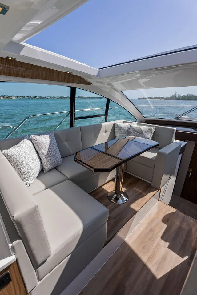 Slide: The Image of Cruisers 50 CANTIUS 2023 - 95
