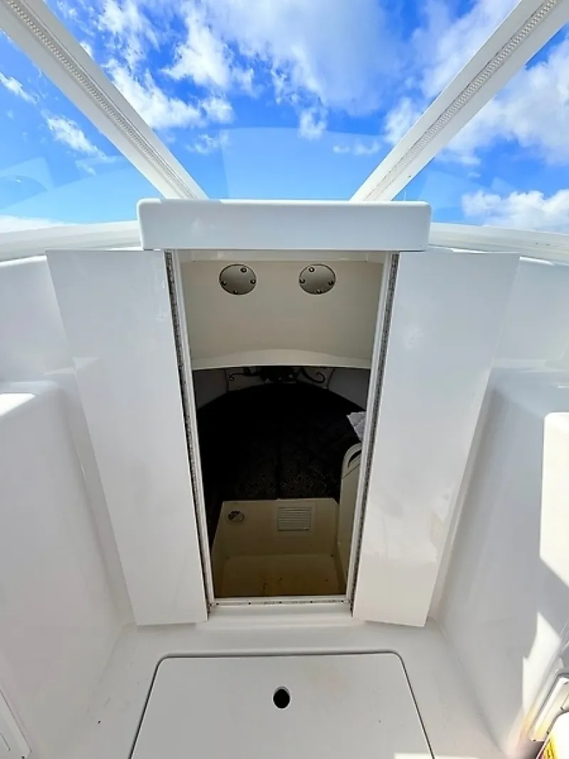 Slide: The Image of 0005717782 - 6186110