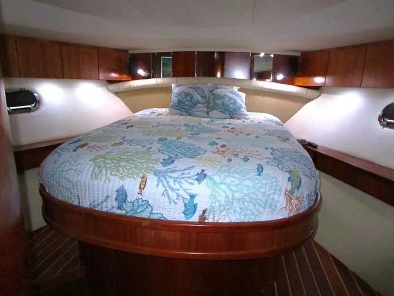 Slide: The Image of Master Cabin - 6186493