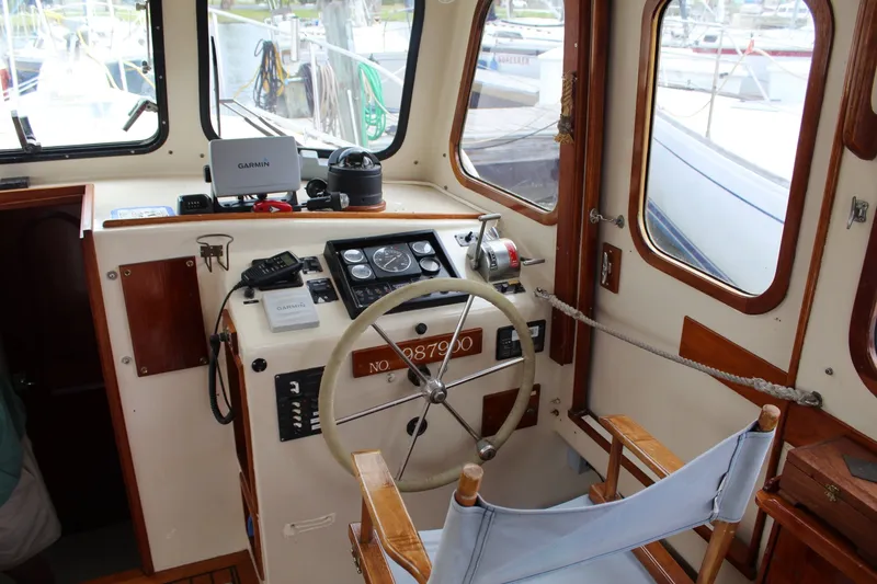 Slide: The Image of Duffy 31 Lobster Boat 1992 - 6203241
