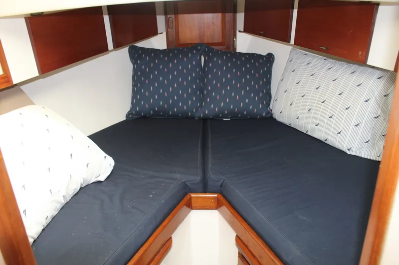 Slide: The Image of Duffy 31 Lobster Boat 1992 - 6203280