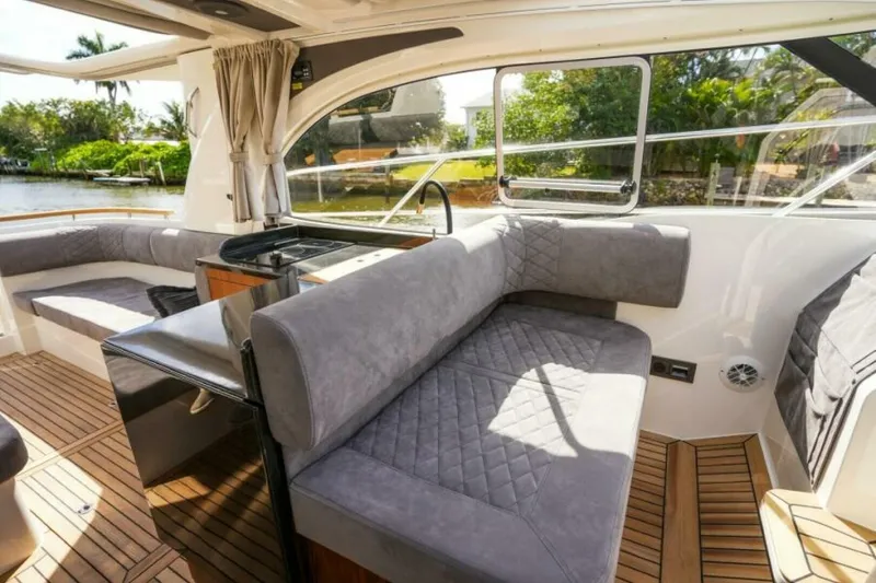 Slide: The Image of Marex 360 Cabriolet Cruiser 2026 - 6187390