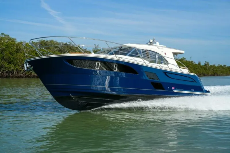 Slide: The Image of Marex 360 Cabriolet Cruiser 2026 - 6187375