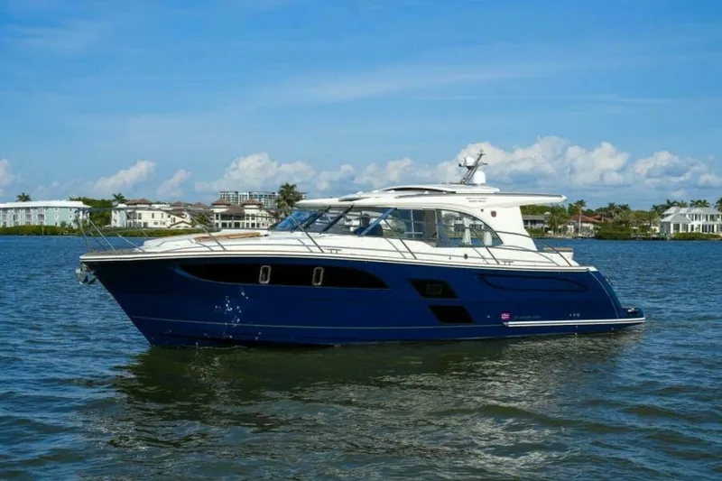 Slide: The Image of Marex 360 Cabriolet Cruiser 2026 - 6187485