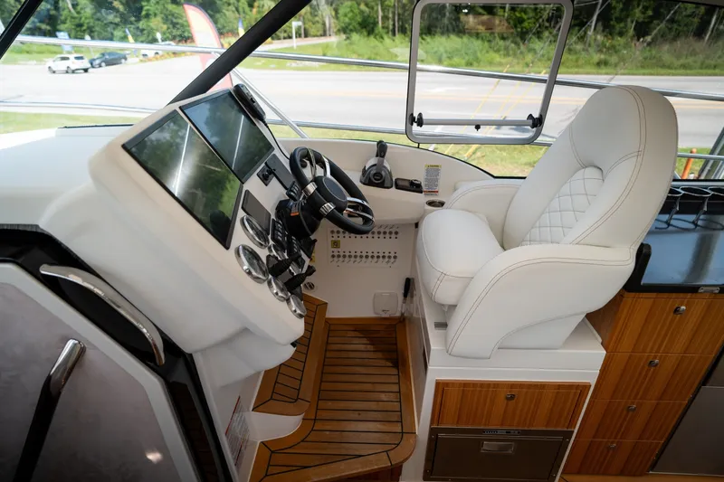 Slide: The Image of Marex 360 Cabriolet Cruiser 2026 - 7526363