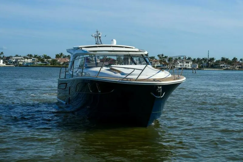 Slide: The Image of Marex 360 Cabriolet Cruiser 2026 - 6187488