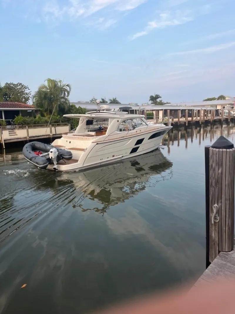 Slide: The Image of Marex 360 Cabriolet Cruiser 2026 - 6759589