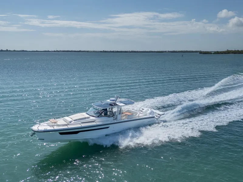 Slide: The Image of Nimbus Sport Tender 42 2026 - 7867476