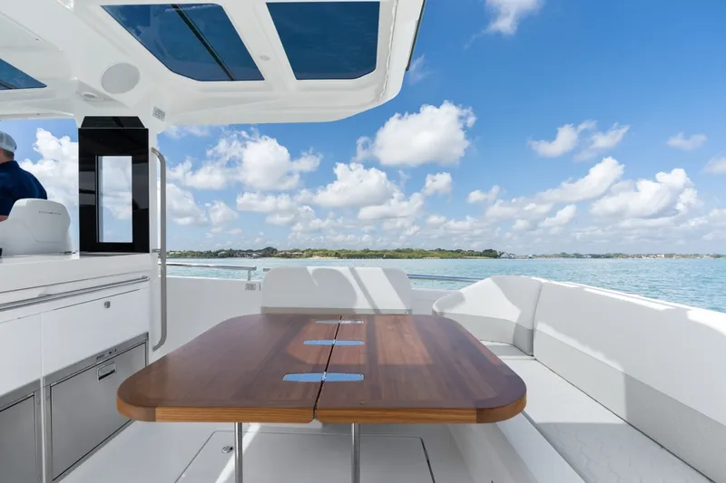 Slide: The Image of Nimbus Sport Tender 42 2026 - 7867465