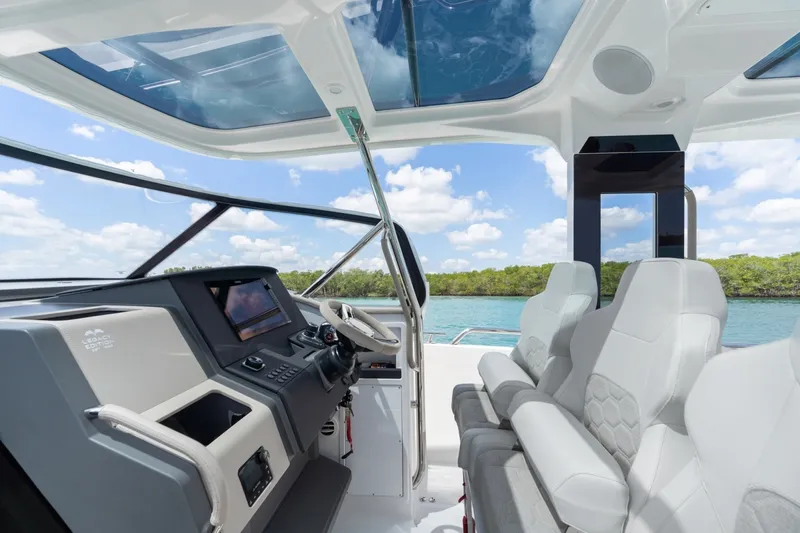 Slide: The Image of Nimbus Sport Tender 42 2026 - 7867444