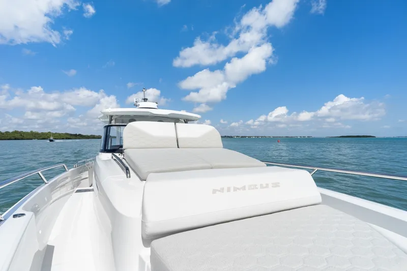 Slide: The Image of Nimbus Sport Tender 42 2026 - 7867442