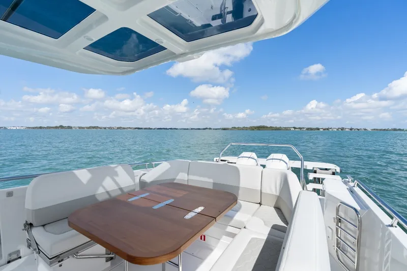 Slide: The Image of Nimbus Sport Tender 42 2026 - 7867466