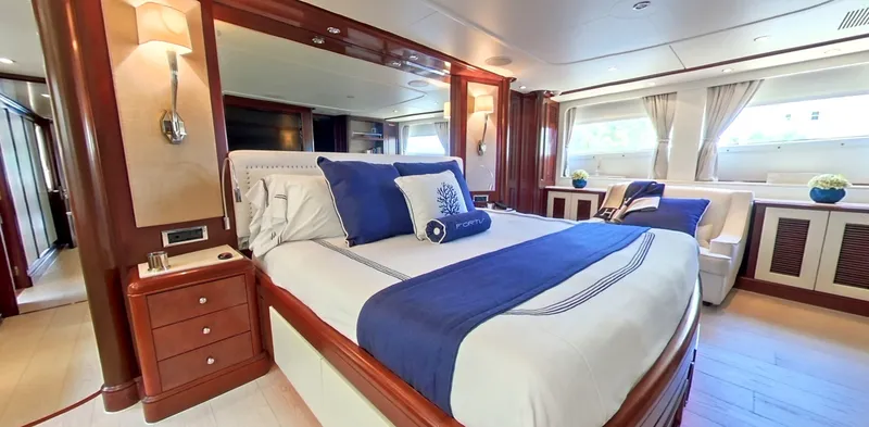 Slide: The Image of Benetti 115 Classic 2003 - 6203151