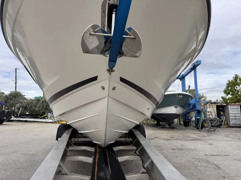 Slide: The Image of Sea Ray 350 SLX 2016 - 6203514