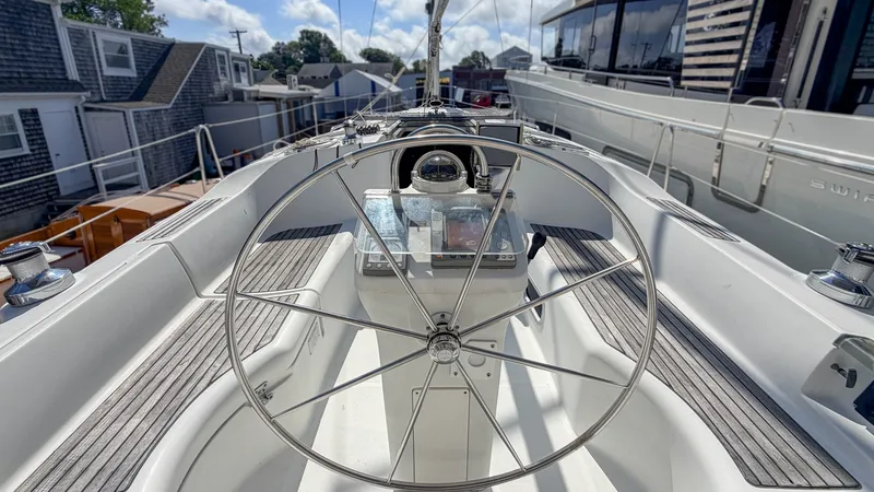 Slide: The Image of Beneteau Oceanis 361 2002 - 8231841
