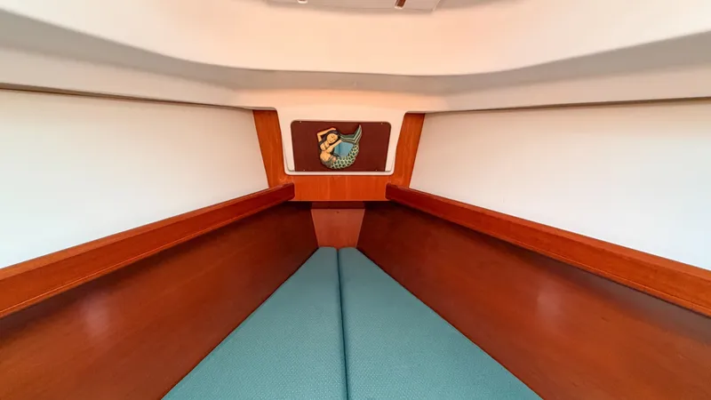 Slide: The Image of Beneteau Oceanis 361 2002 - 8231793