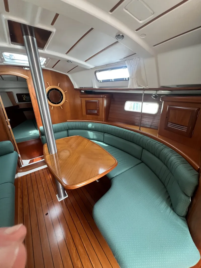 Slide: The Image of Beneteau Oceanis 361 2002 - 6303848